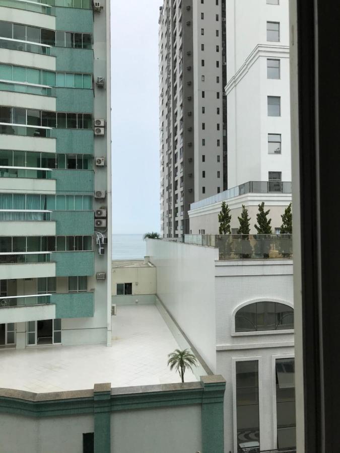 Otimo Apto 2 Quartos, Av. Brasil, De Frente, Quadra Mar. Balneario Camboriu Exterior photo